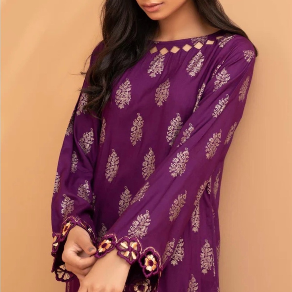 New XL Pakistani Designer Purple Dress - Picture 2 of 10